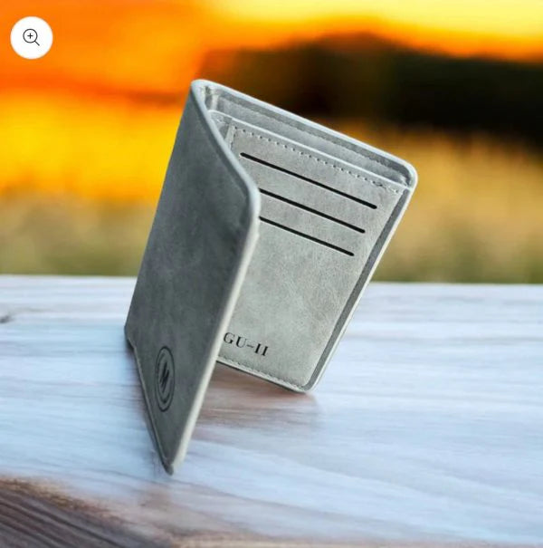 MINI THIN SMART WALLETS PREMIUM AND DURABLE DESIGNED TO PROTECT YOUR CARDS