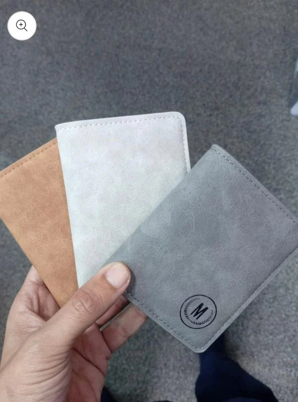 MINI THIN SMART WALLETS PREMIUM AND DURABLE DESIGNED TO PROTECT YOUR CARDS